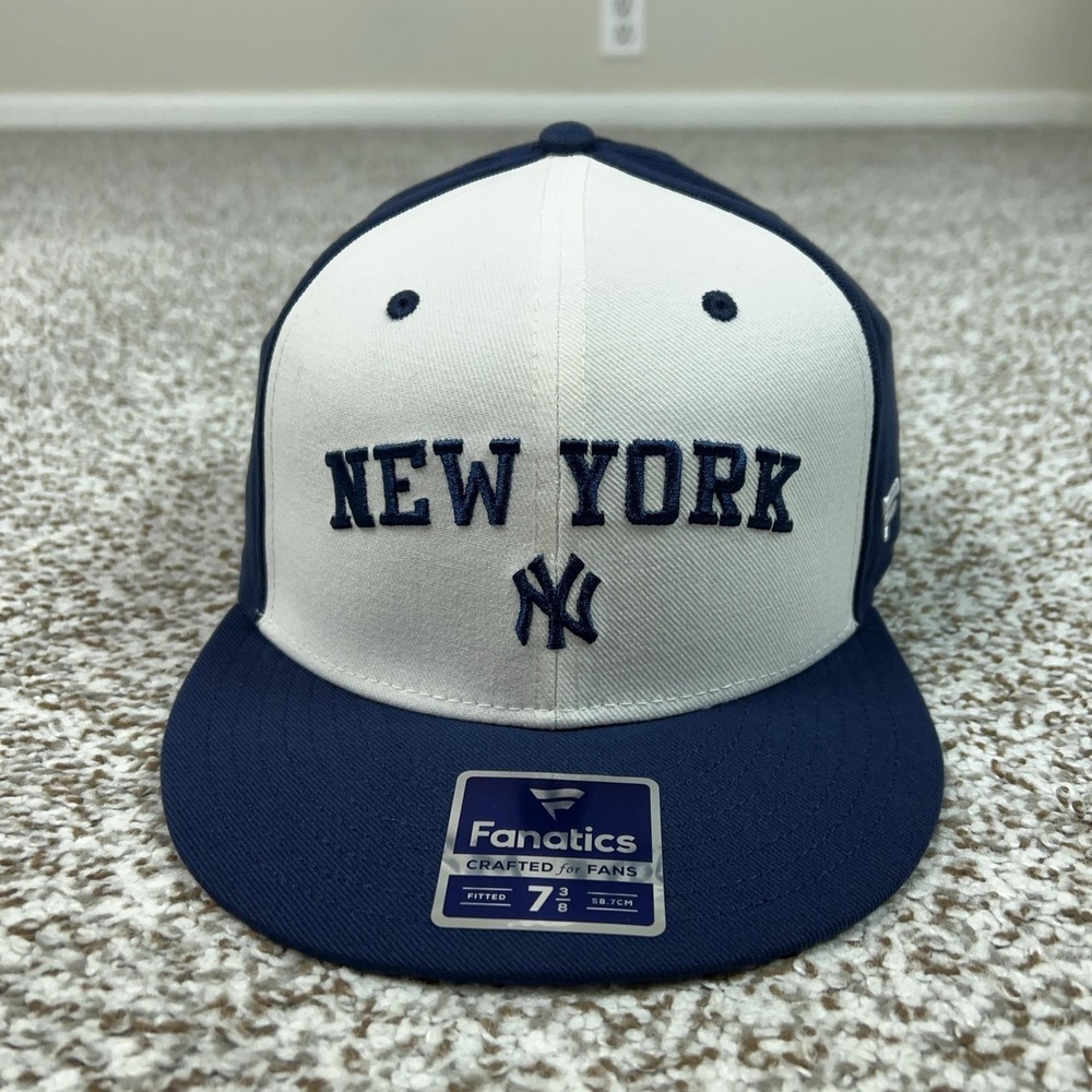 New York Yankees Hat Cap Fitted Mens 7 3/8 Blue White MLB Baseball Fanatics Logo